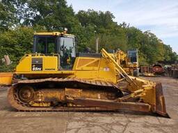 Аренда гусеничного бульдозера Komatsu D65PX 16