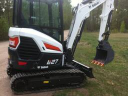 Аренда мини-экскаватора Bobcat E27