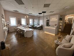 Аренда рабочего места / кабинета бьюти мастерам (маникюр, педикюр, бровист, визажист)