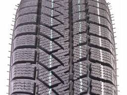 Автошина Mazzini SNOW Leopard 2 255/45 R19 104H
