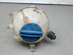 Бачок расширительный Skoda YETI