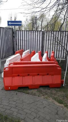 Блок дорожный разделительный. Барьеры водоналивные 1200мм