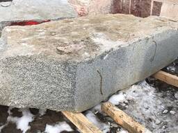 Блоки гранитные