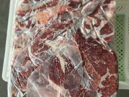 Блоки из жил. мяса ГОВЯДИНЫ (односорт) жировая ткань не более 12% (зам. )