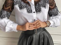 Блуза с кружевными вставками