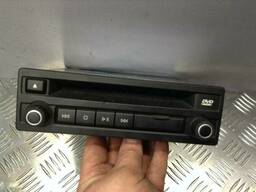 DVD чейнджер задней части салона на BMW X5 E7