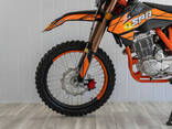 Эндуро мотоцикл Sprmotors Crossroad-3 MAX оранжево-белый - фото 3