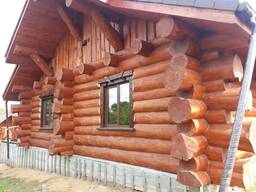 Покраска деревянного дома