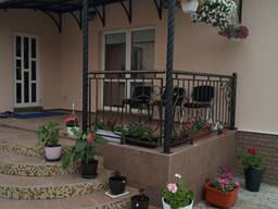 Изготовление козырьков и навесов