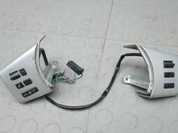 Кнопки руля Nissan Navara