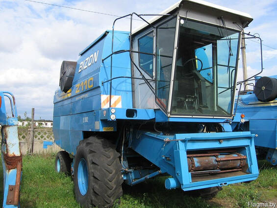 Комбайн Bizon Z110