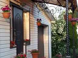 КОВАНЫЙ КОЗЫРЕК