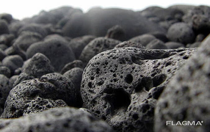 Как выглядит вулканический камень Крошка вулканическая Black Lava - Купить в Минске на Flagma.by #3308328