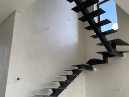 Лестница на монокосоуре