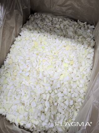 Лук замороженный белый . кубик