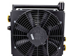 Маслоохладитель CST60, 24 В, 120 л/мин, термореле 50 С, нагнетание воздуха к радиатору. ..