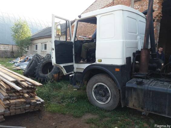 МАЗ 54323 тягач с прицепом МАЗ9397