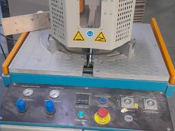 Одноголовочная ПВХ-сварочная машина, 230В, Yilmaz TK 505, 2014 г. в.