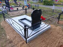 Памятники