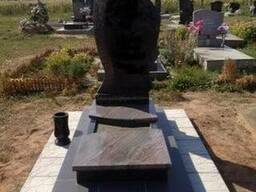 Памятники, надгробия, благоустройство захоронений