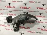 Подкрылок передний левый Tesla Model 3 - фото 1