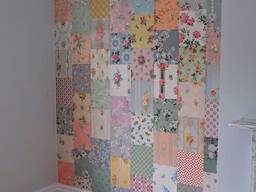 Поклейка обоев.