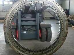 Поворотный круг Caterpillar 375