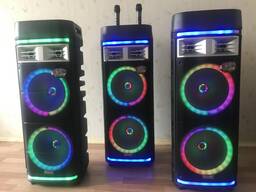 Продам 1500 ватт 110 см 15 кг с 2 радиомикрофонами беспроводную колонку