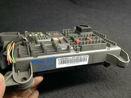 6931687 - Распределитель тока задний на BMW X5 E7