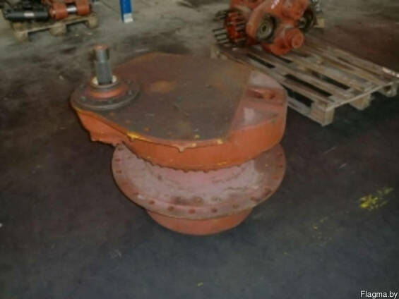 Редуктор Komatsu d65