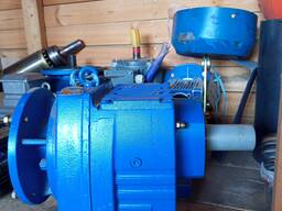 Редукторы новые UD-HR-87(97)