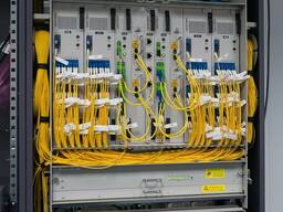 Сварка волокон, прокладка оптики. Оптические муфты, оптические кроссы, подключение оптики.