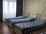 Сдам 3 ком квартиру для 11-12 строителей, рабочих, бригад - фото 1