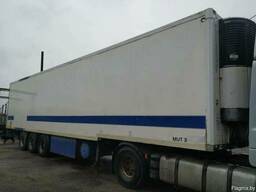 Полуприцеп рефрижератор Грей Адамс 2002 год .