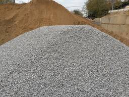 Щебень, песок, грунт, навоз, дрова