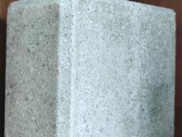 Соль поваренная кормовая брикетированная.