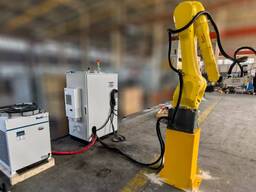 Станок лазерной резки с роботизированной рукой мощностью 3 кВт