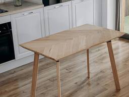 Стол Ёлочка из массива березы, покрытый дубовым шпоном 1100 х 650