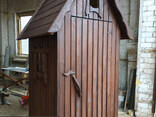 Туалет деревянный с окошком - фото 1