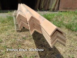 Уголок ольховый 30х40мм