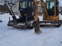Услуги мини-экскаватора XCMG XE35U
