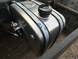 Установка гидравлики на седельный тягач МАЗ под самосвал