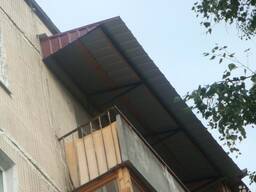 Установка козырька над балконом
