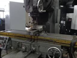 Вертикальный консольно-фрезерный станок 6Т13, 400х1600 мм