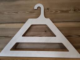 Вешалка- плечики для облачения